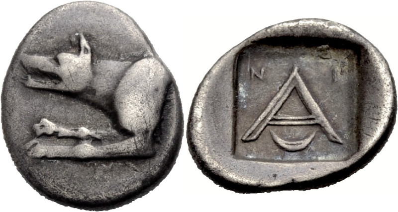 Argolis. 
Argos. 
Triobol, ca. 320-270 v. Chr. Wolfsprotome n.l. Rv. Großes A,...
