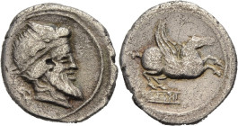 Römische Republik. 
Q. Titius, 90 v. Chr. Denar. Kopf mit Spitzbart und geflügeltem Diadem n. r. Rv. Pegasus von einer mit Q.TITI beschrifteten Plint...
