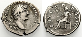 Kaiserzeit. 
Hadrianus, 117-138. Denar, 119-123 Büste mit L. n. r. Rv. PM TRP COS III Pax n.l. sitzend, Victoria auf der ausgestreckten Rechten, Zwei...