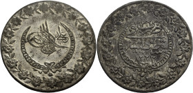 Türkei. 
MAHMUD II., 1223-1255 H./1808-1839 A.D. 5 Piaster, Jahr 26 AH 1223/ AD 1834. Konstantinopel. 15,54 g. KM&nbsp;599. 39,0&nbsp;mm. . 

Sehr ...
