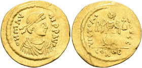 Semissis AV
Maurice Tiberius (582-602), Constantinopolis, ο N m AVRI P P AVI Pearl-diademed, draped and cuirassed bust of Maurice Tiberius to right /...