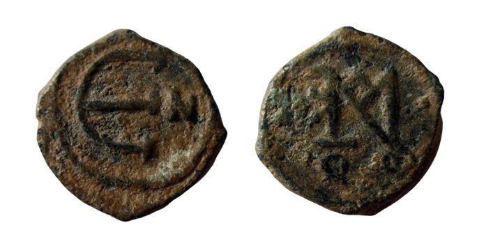 Pentanummium AE
6th century AD
19 mm, 2,20 g