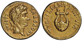 Augustus 27 avant J.C. 14 AD
Aureus, avec Petronius Turpilianus, Rome, environ, 19 avant J.C., AU 8.13 g.
Avers : CAESAR – AVGVTVS Tête laurée à droit...