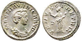 Magna Urbica 283-285 (Femme de Carin, mère de Nigrinien)
Aurelianus, Lyon, AG 3.96 g.
Ref : C 17, RIC 343
Conservation : FDC