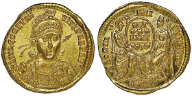 Constantius II 337-361
Solidus, Antioche, 355-361, AU 4.42 g.
Avers : FL IVL CONSTAN – TIVS PERP AVG Buste diadémé, drapé et cuirassé de parement, ten...