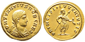 Constantius II 337-361
Semissis, Ticinum, 326, AU 2.2 g. 16.5 mm
Avers : Buste lauré drapé et cuirassé à droite CONSTANTIVS NOB CAES Revers : Constanc...