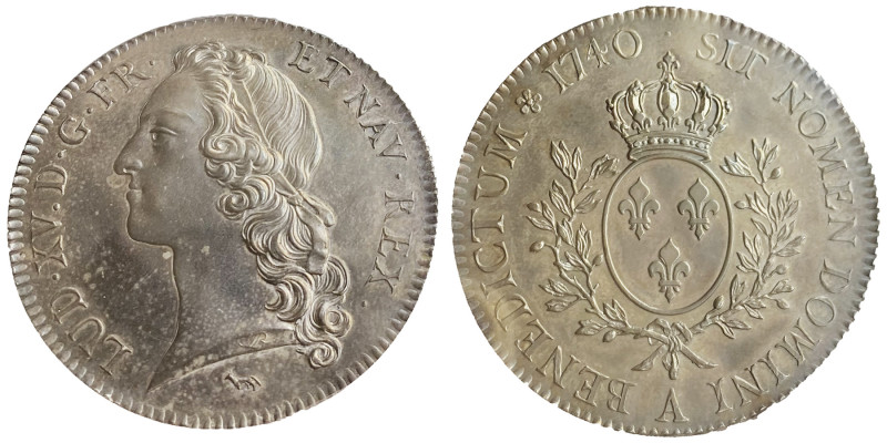 Louis XV 1715-1774
Écu au bandeau , pré-série sur flan bruni, Paris, 1740 A, AG ...