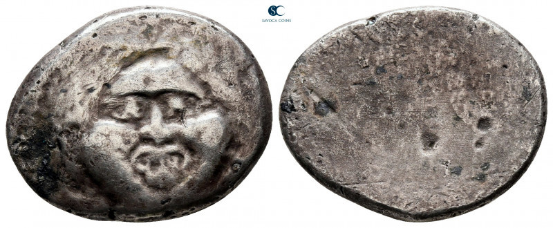 Etruria. Populonia circa 300-200 BC. 
20 Asses AR 

22 mm, 6,66 g

Facing G...