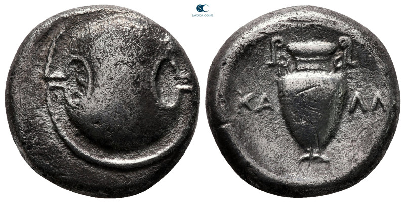 Boeotia. Thebes. ΚΑΛΛΙ- (Kalli-), magistrate 363-338 BC. 
Stater AR

21 mm, 1...