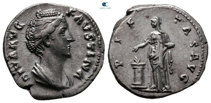Diva Faustina I AD 140-141. Rome
Denarius AR

18 mm, 3,05 g

DIVA AVG FAVST...