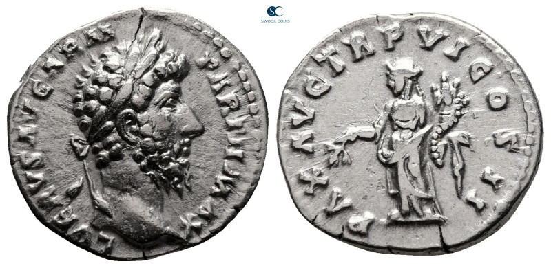 Lucius Verus AD 161-169. Rome
Denarius AR

18 mm, 3,30 g

L VERVS AVG ARM P...
