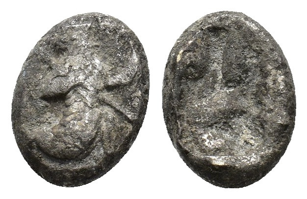Achaemenid Kings of Persia, c. 485-420 BC. AR Siglos (12mm, 5.52g). Persian king...