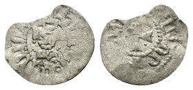 Cilician Armenia, Levon V (1374-1393). BI Denier (15mm, 0.40g). Crowned facing bust. R/ Short cross pattée. Cf. AC 501. Good Fine