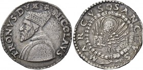 Nicolò Tron doge LXVIII, 1471-1473. Trono o lira da 20 soldi, AR 6,43 g. Foglia d’edera NICOLAVS – TRONVS DVX Busto con corno ducale a s. Rv. Leone in...