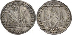 Antonio Grimani doge LXXVI, 1521-1523. Da 16 soldi, AR 4,83 g. ANT GRIMA – NVS – DVX S M VENET S. Marco nimbato, seduto in trono a s., porge il vessil...