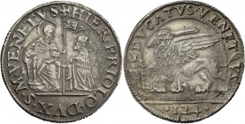 Gerolamo Priuli doge LXXXIII, 1559-1567. Ducato da 124 soldi, AR 31,93 g. HIER PRIOLO DVX S M VENETVS S. Marco nimbato, seduto in trono a s., porge il...