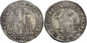 Pasquale Cicogna doge LXXXVIII, 1585-1595. Mezzo scudo da 4 lire o 80 soldi, AR 18,12 g. S M VENE PASC CICON DVX S. Marco nimbato, seduto in trono a s...