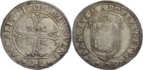 Pasquale Cicogna doge LXXXVIII, 1585-1595. Scudo della croce, AR 31,45 g. PASCALIS CICONIA DVX VENE Croce ornata e fogliata, accantonata da quattro fo...