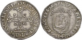 Pasquale Cicogna doge LXXXVIII, 1585-1595. Scudo della croce, AR 31,64 g. PASCALIS CICONIA DVX VENE Croce ornata e fogliata, accantonata da quattro fo...