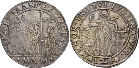 Francesco Erizzo doge XCVIII, 1631-1646. Ducato da 124 soldi, AR 27,90 g. S M VEN FRANC ERIZZO DVX Il Leone alato, a s., volto di fronte e con la zamp...