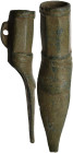 A large bronze ink nib (?). 45 mm.