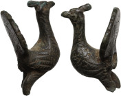 Bronze peacock figurine. Engraved details. Feet missing. Roman. 38x28 mm.