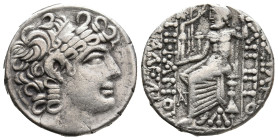 SELEUCIS & PIERIA. Antioch (47/6-14/3 BC). AR Tetradrachm. Posthumous Philip I Philadelphos type. Uncertain year.
Obv: Diademed head of Philip right....