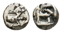 IONIA. Ephesos. Phanes, (Circa 625-600 BC). EL 1/24 Stater.
Obv: Forepart of a stag to right, head turned back to left.
Rev. Abstract geometric patt...