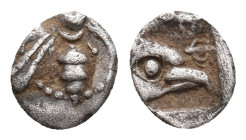 IONIA. Ephesos. (Circa 500-420 BC). AR Tetartemorion.
Obv: Bee.
Rev: Ε Φ.
Head of eagle right within incuse square.
SNG Kayhan 126-9.
Condition: ...