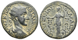 PHRYGIA, Aezanis. Gallien, 253-260 AD. Aur. Zenonos, magistrate. AE.
Obv: AYT K ΠOY ΛIK ΓAΛΛIHNOC.
Radiate, draped and cuirassed bust of Gallienus, ...