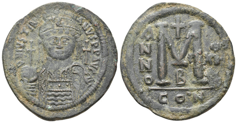 JUSTINIAN I, 527-565 AD. AE, Follis. Constantinople. 2nd officina.
Obv: D N IVS...