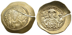 MICHAEL VII DUCAS, 1071-1078 AD. AV, Histamenon Nomisma. Constantinople.
Obv: IC - XC.
Frontal bust of Chris bearded, with cross behind head, wearin...