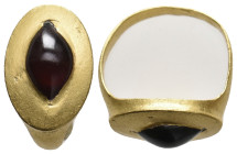 ANCIENT GREEK GOLD RING/ GEM STONE (CIRCA 3RD-1ST BC .)
Condition : See picture. No return.
Weight : 7.70 g.