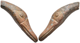 ANCIENT ROMAN BRONZE OIL LAMP HANDLE (BROKEN) (1ST-5TH CENTURY AD)
Condition : See picture. No return
Weight : 60.16 g
Diameter: 65.70 mm