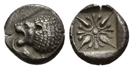IONIA, Miletos. Late 6th-early 5th century BC. AR Diobol (10mm, 1.1 g). Forepart of lion right, head left / Stellate design within incuse square.