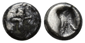 Achaemenid Empire. Sardeis. Time of Darius I to Xerxes I 505-480 BC. 1/3 Siglos AR (10.3mm, 1,6 g) Persian king or hero, wearing kidaris and kandys, q...