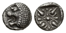 IONIA, Miletos. Late 6th-early 5th century BC. AR Diobol (9mm, 1.1 g). Forepart of lion head left / Stellate design within incuse square.