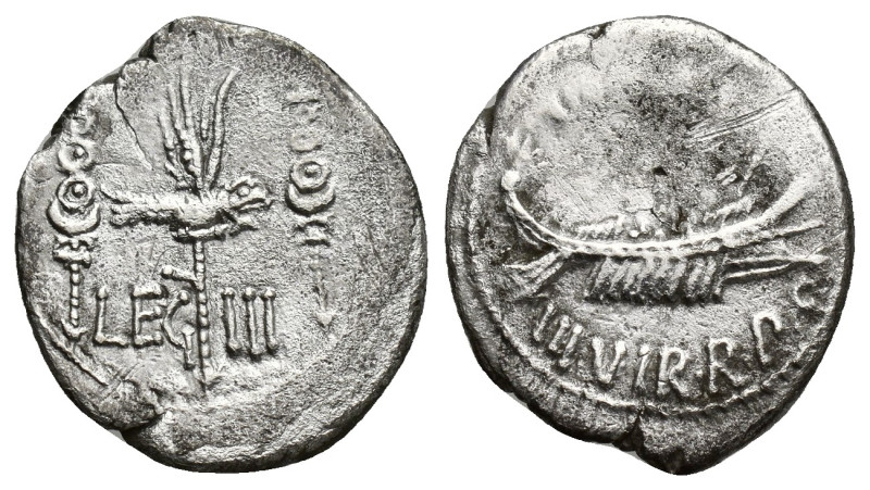Mark Antony 32-31 BC. Possibly Patrae Denarius AR. Legionary issue. (19mm, 3,2 g...