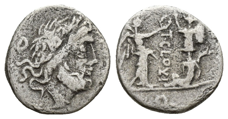 T. Cloelius 98 BC. Rome Quinarius AR (14.9mm, 1,7 g). Laureate head of Jupiter r...