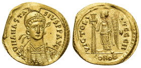 Anastasius I. 491-518. AV Solidus (21.5mm, 4.7 g). Constantinople mint, 8th officina. Struck circa 507. D N ANASTA–SIVS P P AVG, helmeted and cuirasse...