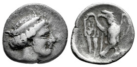 Elis. Olympia. Hemidrachm. 320 a.C. Hera. (Hgc-5, 457). Anv.: Head of the nymph Olympia to right, her hair rolled. Rev.: Eagle standing facing with op...