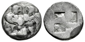 Thrace Islands. Thasos. Drachm. 500-480 a.C. (Hgc-6, 332). (Le Rider-Thasiennes 3). Anv.: Nude satyr advancing to right, carrying off protesting nymph...