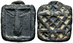 Phoenicia. Tyre. Quarter Libra Weight. Late Hellenistic Period. (Cf. E&E-Poids 344). Anv.: Winged club within quadrate border. Rev.: Tanit symbol over...