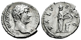 Hadrian. Denarius. 134-138 d.C. Rome. (Ric-2048). (Bmcre-715). (Rsc-1335). Anv.: HADRIANVS AVG COS III P P, bare head right. Rev.: SALVS AVG, Salus st...