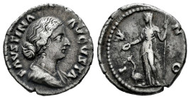 Faustina Junior. Denarius. 161-176 d.C. Rome. (Ric-III 688). (Bmcre-107). (Rsc-120). Anv.: FAVSTINA AVGVSTA, draped bust to right, wearing single circ...