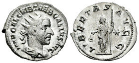 Trebonianus Gallus. Antoninianus. 252-253 d.C. Rome. (Ric-IV 38). Anv.: IMP CAE C VIB TREB GALLVS AVG, radiate, draped and cuirassed bust to right. Re...