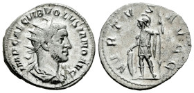 Volusian. Antoninianus. 251-253 d.C. Rome. (Ric-186). Anv.: IMP CAE C VIB VOLVSIANO AVG, radiate, draped and cuirassed bust right. Rev.: VIRTVS AVGG, ...