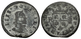 Philip IV (1621-1665). 8 maravedis. 1661. Coruña. R. (Cal-315). (Jarabo-Sanahuja-M142). Ae. 1,78 g. Scallop below the shield. Very scarce. Almost F. E...