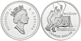 Canada. Elizabeth II. 1 dollar. 1997. (Km-282). Ag. 24,85 g. 25th anniversary Historical hockey matches between Canadian professionals and Soviet hock...