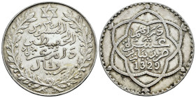 Morocoo. Abd Al-Hafiz. 1 rial (10 dinars). 1329 H (1911). Paris. (Km-Y25). Ag. 24,89 g. Choice VF. Est...35,00. 

Spanish description: Marruecos. Ab...